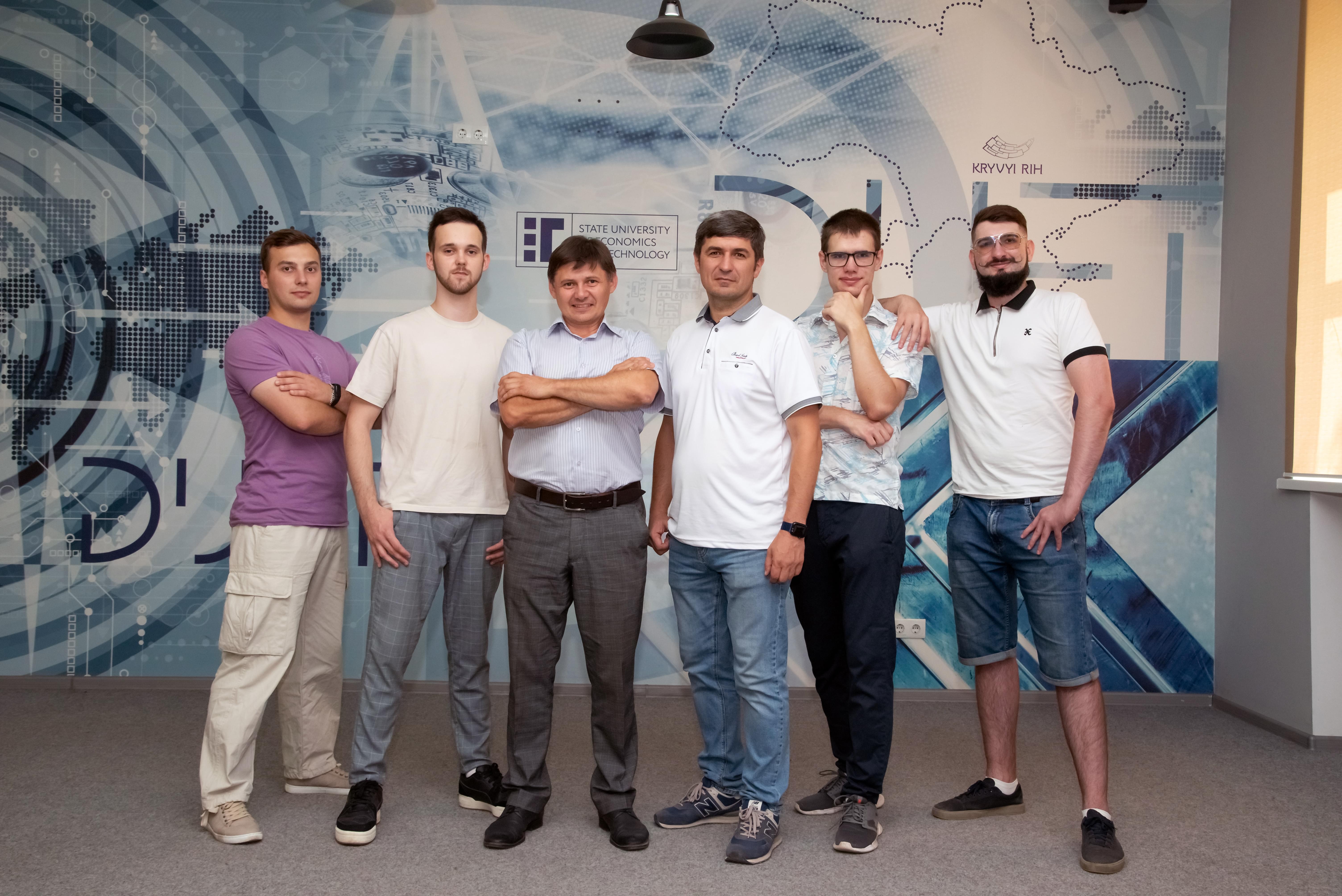 Фотографія усієї команди